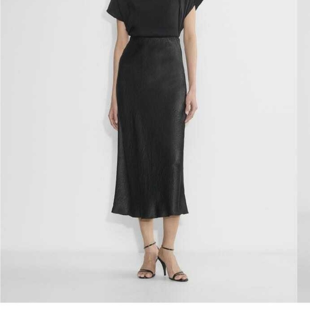 NWT Aritzia Black slip satin midi maxi Skirt sz 6